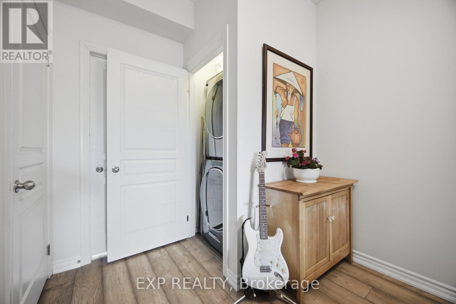 1 - 114 Caledonia Park Road, Toronto, Ontario  M6H 0B1 - Photo 35 - W13057826