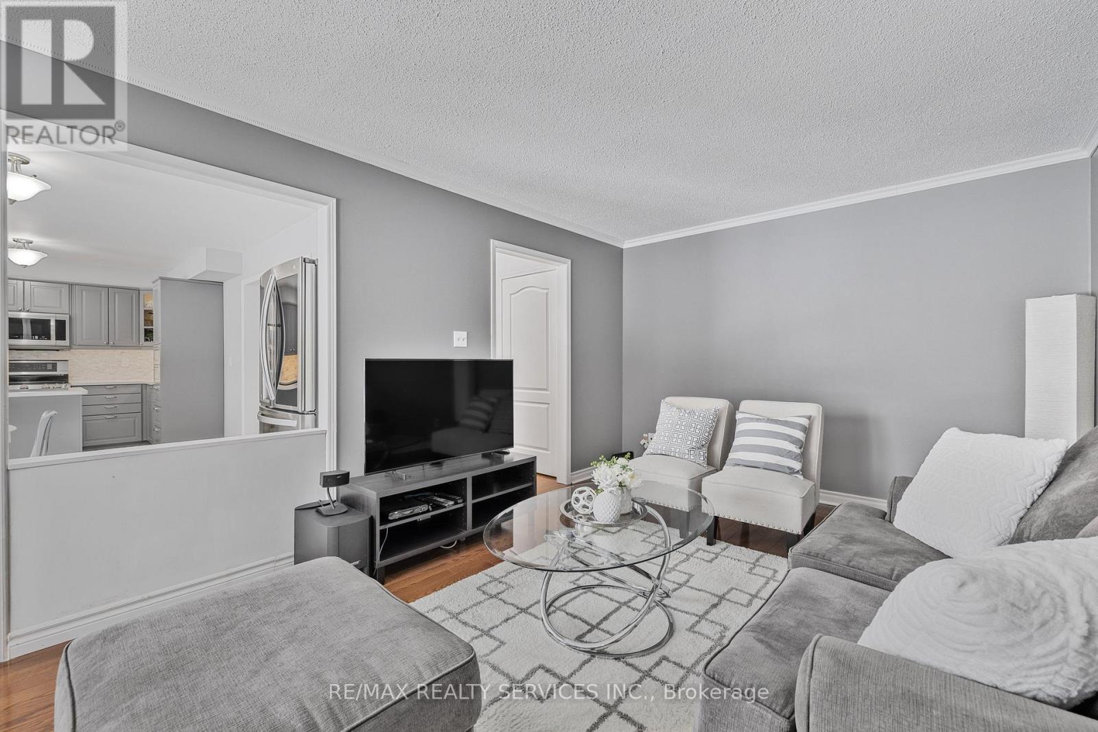 24 Royal Valley Drive, Caledon, Ontario  L7C 1B2 - Photo 17 - W13057838