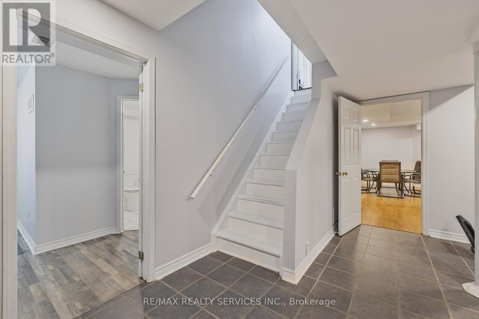 24 Royal Valley Drive, Caledon, Ontario  L7C 1B2 - Photo 34 - W13057838