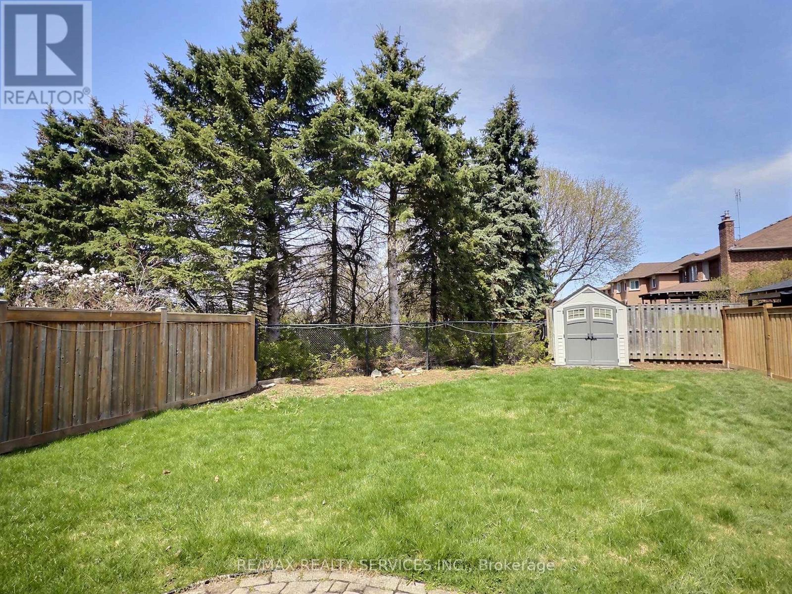 24 Royal Valley Drive, Caledon, Ontario  L7C 1B2 - Photo 44 - W13057838