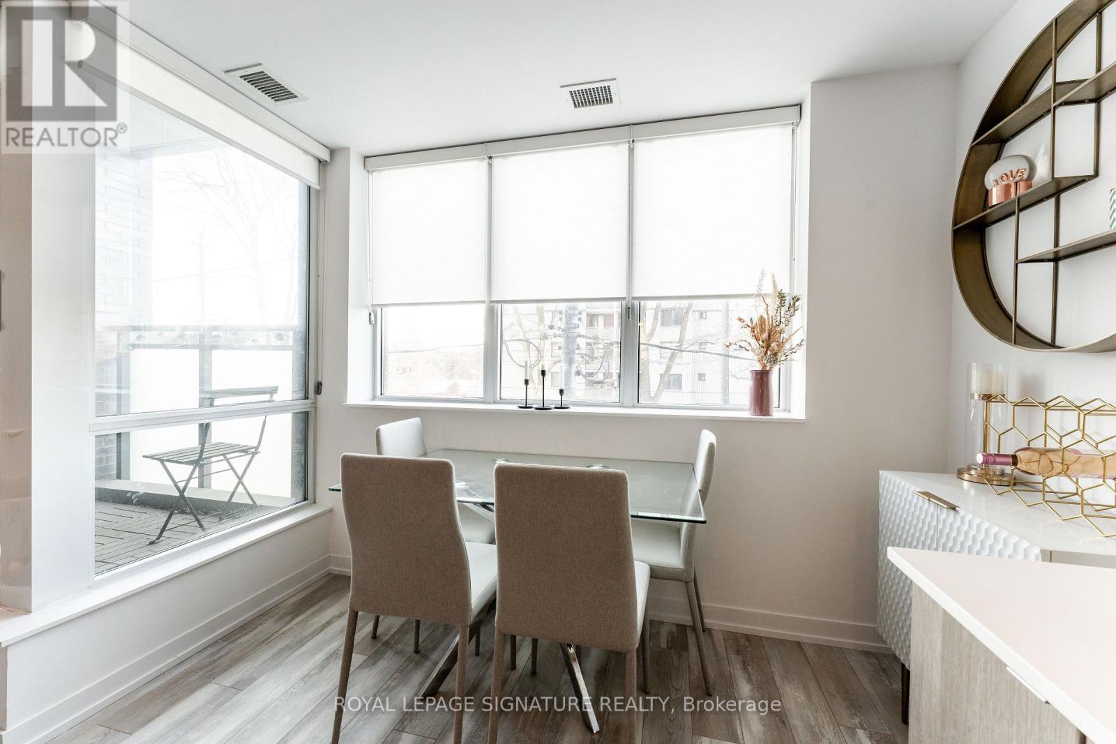 219 - 38 Howard Park Avenue, Toronto, Ontario  M6R 0A7 - Photo 6 - W13057844