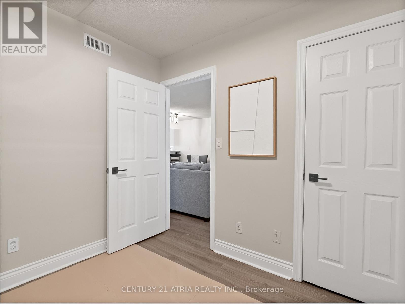 305 - 4015 Kilmer Drive, Burlington, Ontario  L7M 4M4 - Photo 13 - W13057874