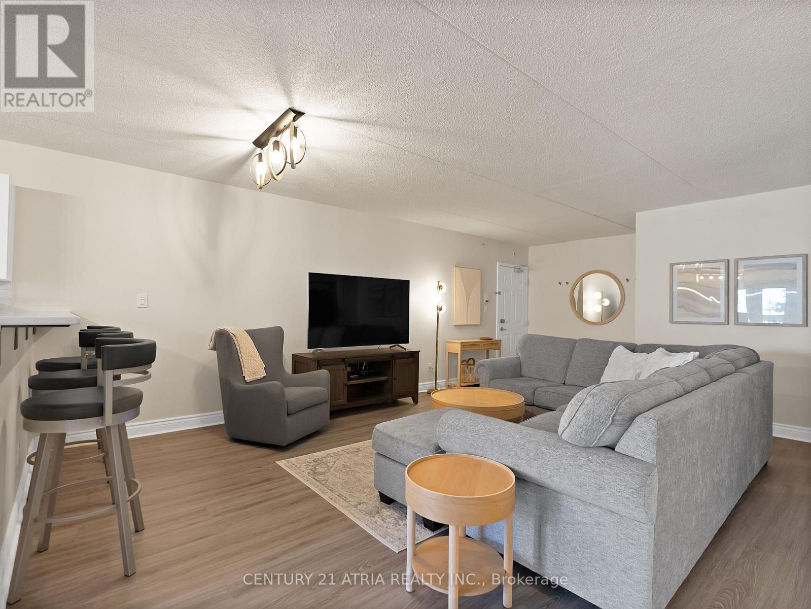 305 - 4015 Kilmer Drive, Burlington, Ontario  L7M 4M4 - Photo 4 - W13057874