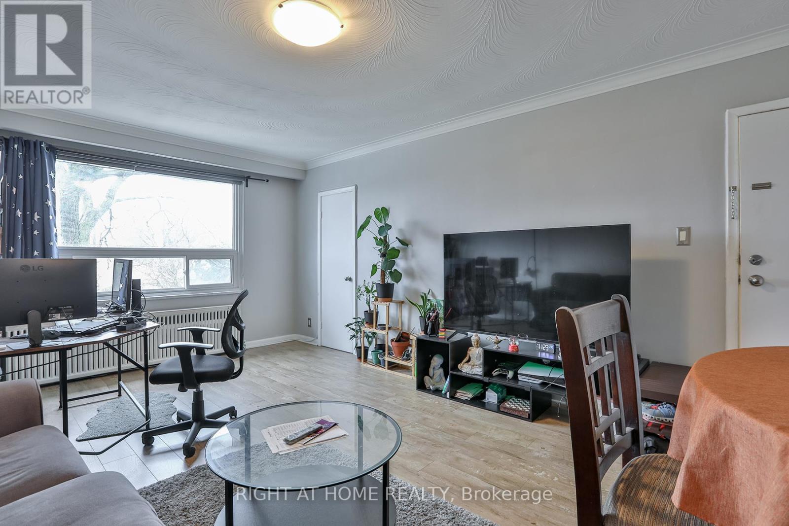 35 Fifteenth Street, Toronto, Ontario  M8V 3J3 - Photo 5 - W13057912