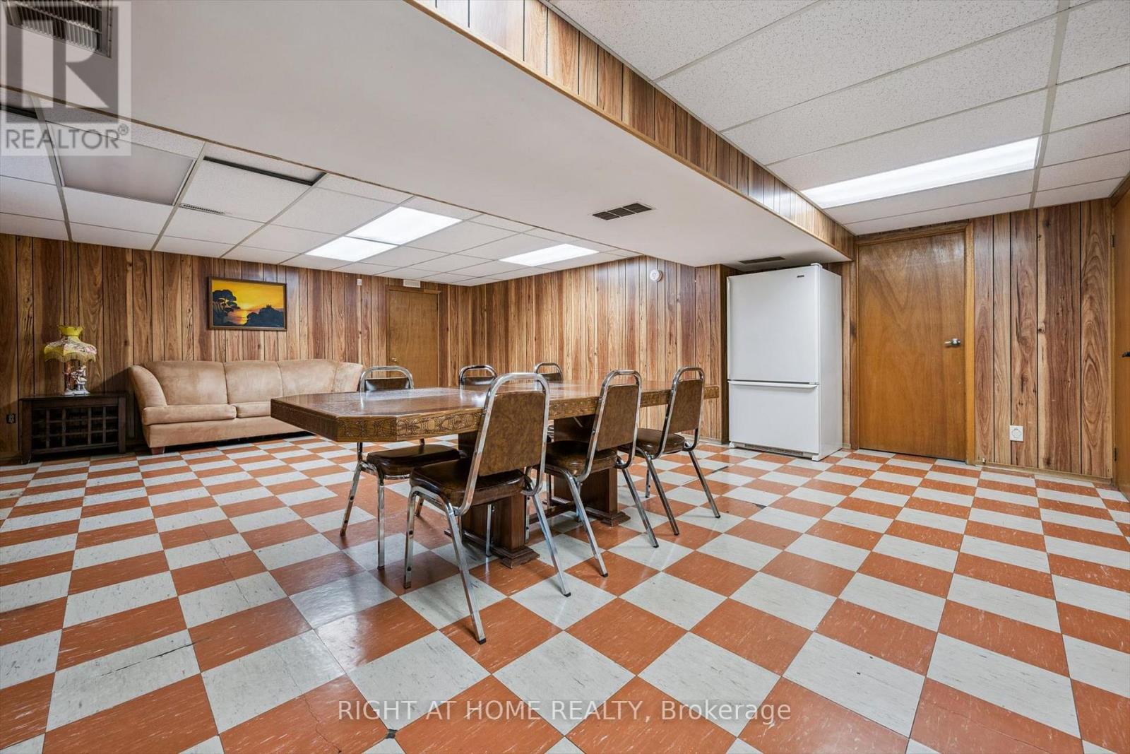 67 Manorhampton Drive, Toronto, Ontario  M9P 1E1 - Photo 32 - W13057918