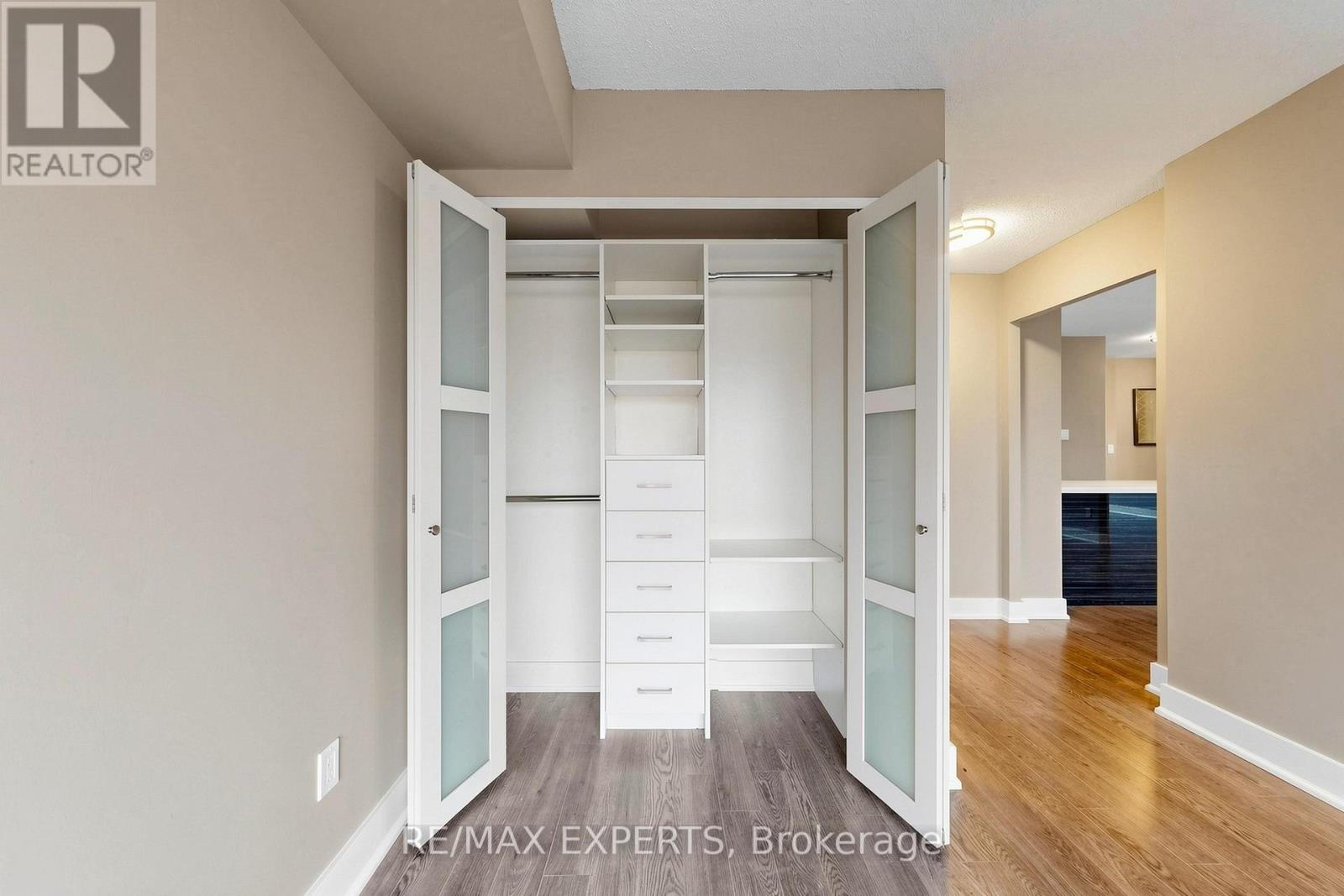 1209 - 1300 Islington Avenue, Toronto, Ontario  M9A 5C4 - Photo 21 - W13057966