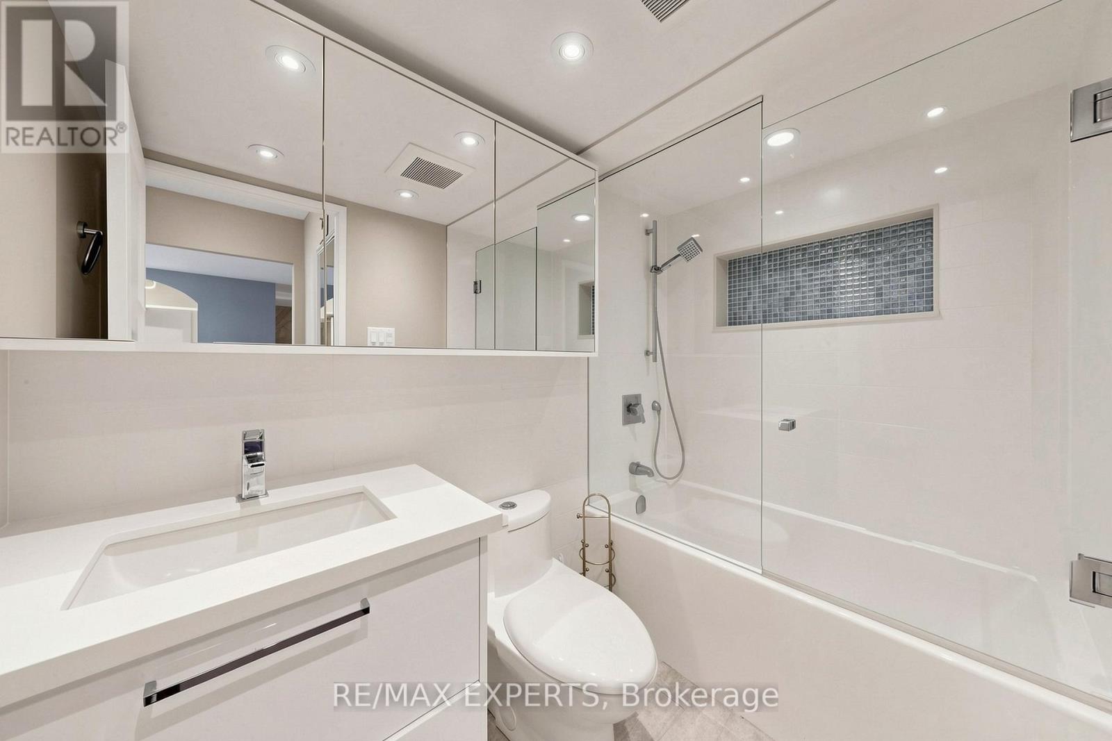 1209 - 1300 Islington Avenue, Toronto, Ontario  M9A 5C4 - Photo 22 - W13057966