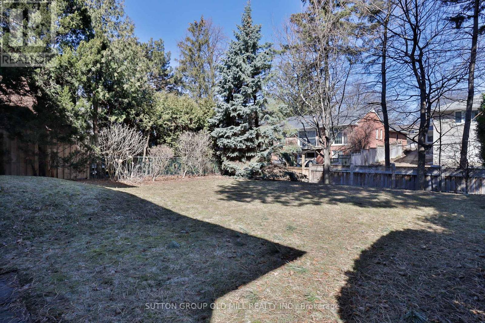 32 Hunting Ridge, Toronto, Ontario  M9R 1B5 - Photo 19 - W13057996