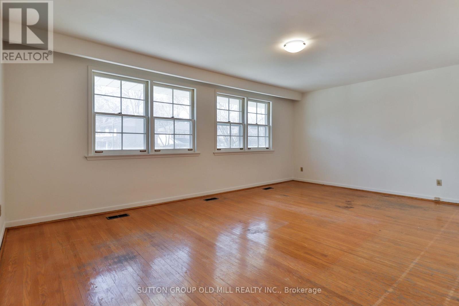 32 Hunting Ridge, Toronto, Ontario  M9R 1B5 - Photo 21 - W13057996