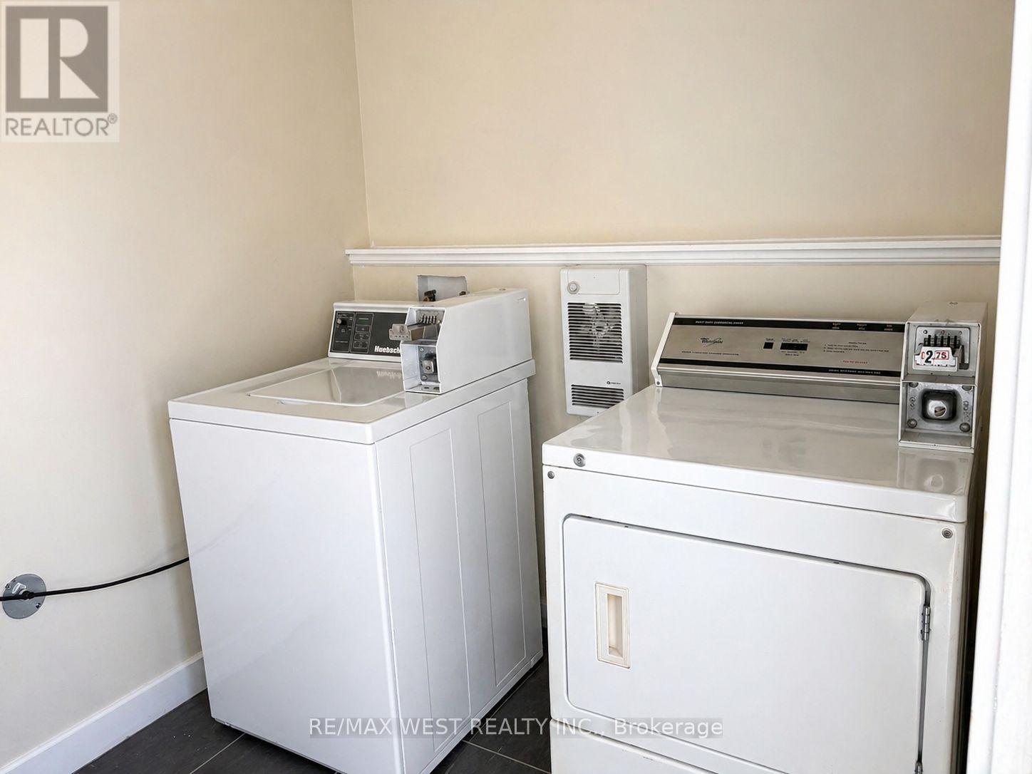 270 Boon Avenue, Toronto, Ontario  M6E 3Z9 - Photo 11 - W13058002