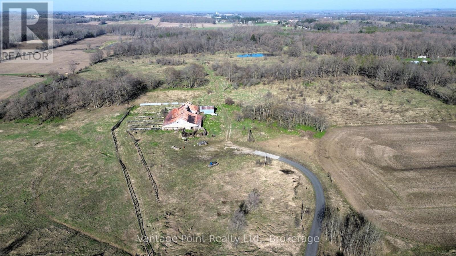 317704 6 & 10 Highway, Georgian Bluffs, Ontario  N4K 5N6 - Photo 5 - X12901120