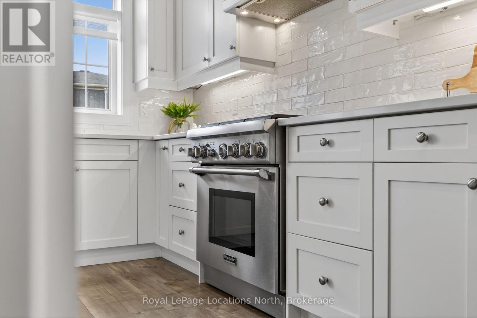 199 Yellow Birch Crescent, Blue Mountains, Ontario  L9Y 0Z3 - Photo 13 - X13046612