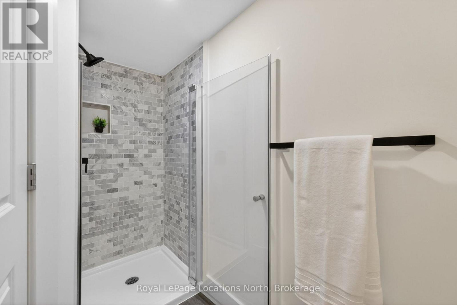 199 Yellow Birch Crescent, Blue Mountains, Ontario  L9Y 0Z3 - Photo 30 - X13046612