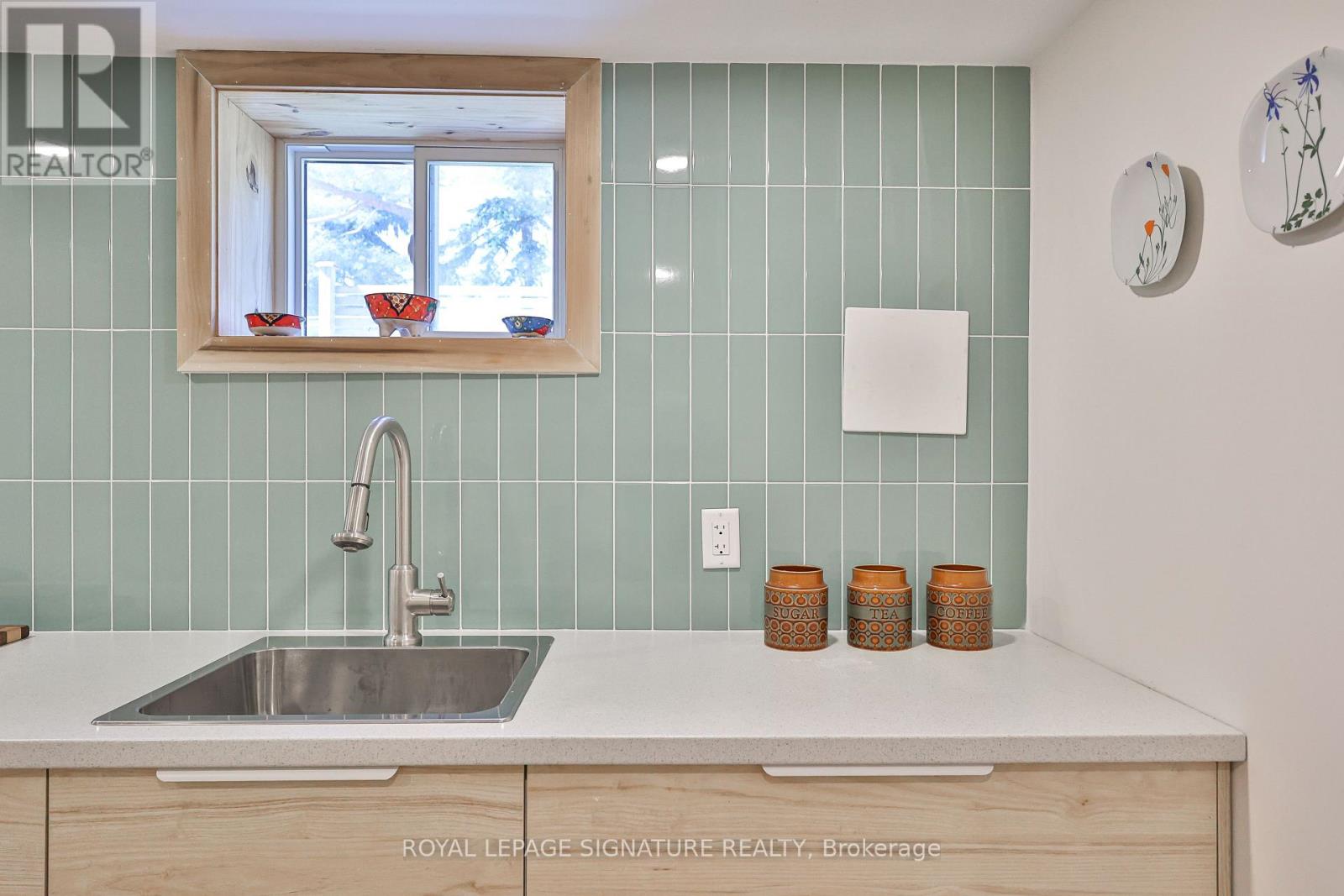 71 South Bonnington Avenue, Toronto, Ontario  M1N 3M2 - Photo 38 - E13057390