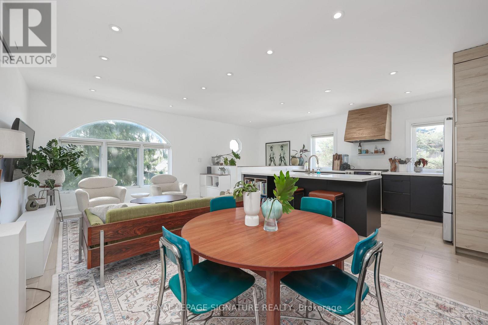 71 South Bonnington Avenue, Toronto, Ontario  M1N 3M2 - Photo 3 - E13057390