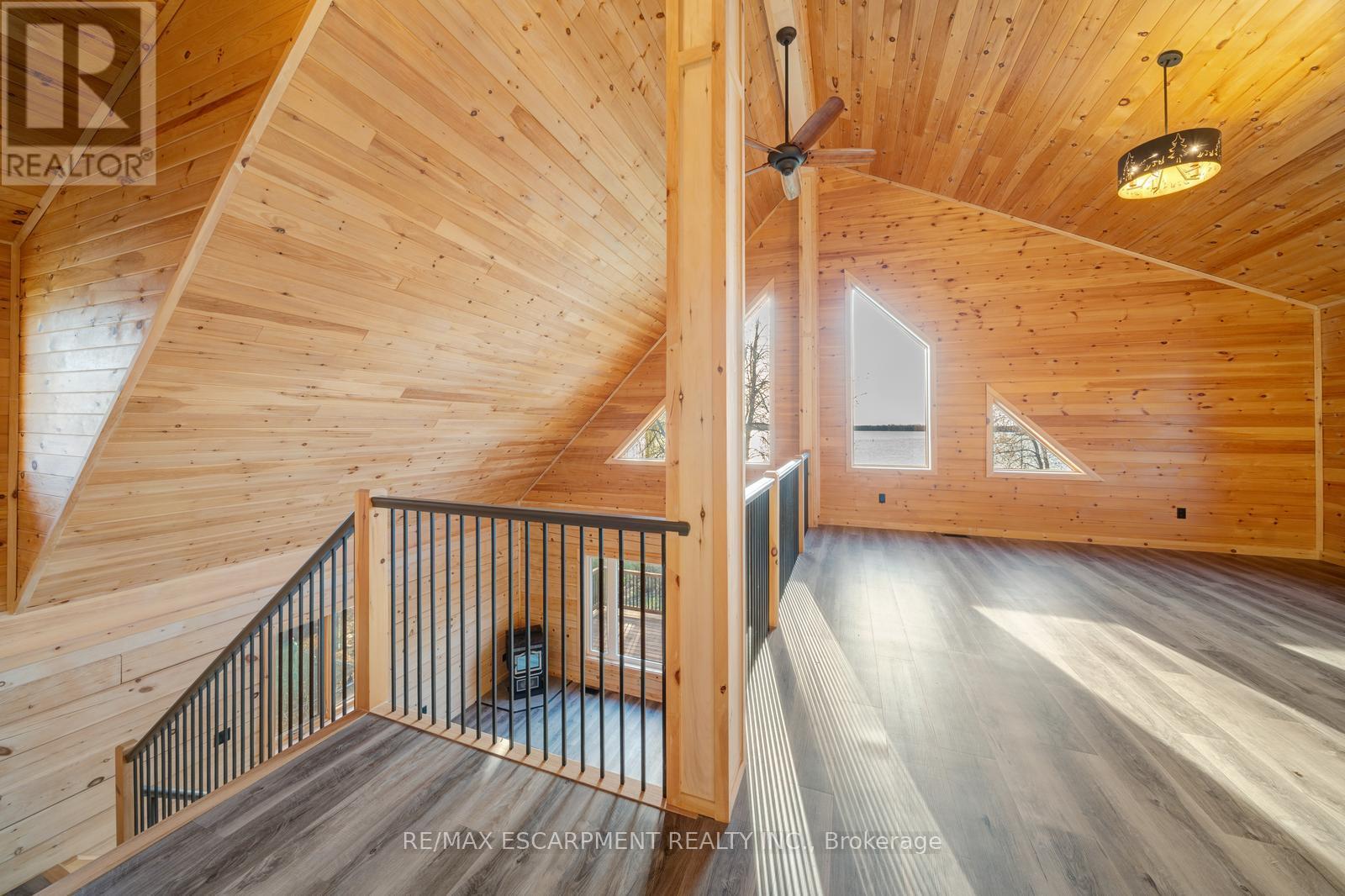 33 Laird Drive, Kawartha Lakes, Ontario  K9V 4R6 - Photo 28 - X12880482