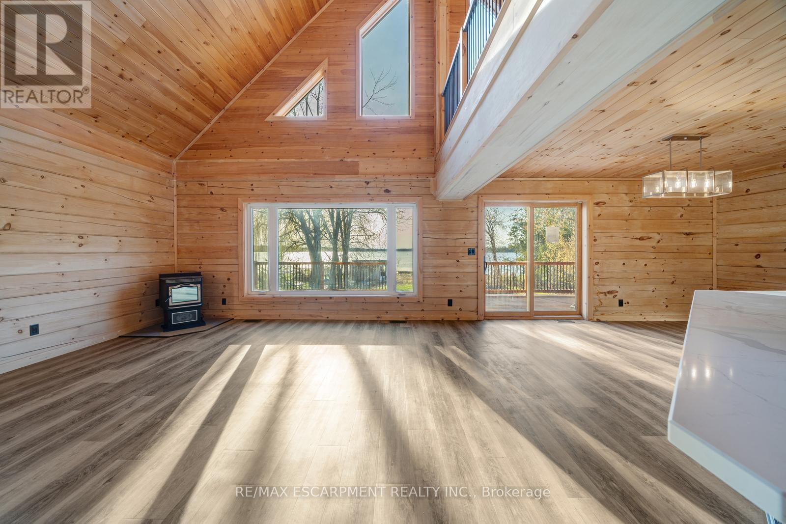 33 Laird Drive, Kawartha Lakes, Ontario  K9V 4R6 - Photo 15 - X12880482