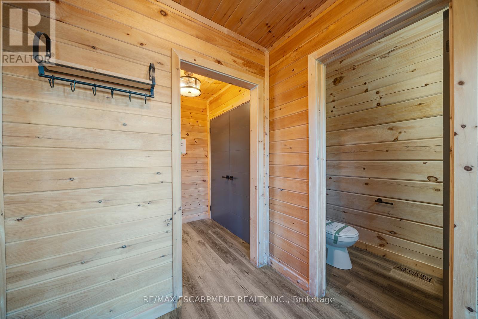 33 Laird Drive, Kawartha Lakes, Ontario  K9V 4R6 - Photo 5 - X12880482