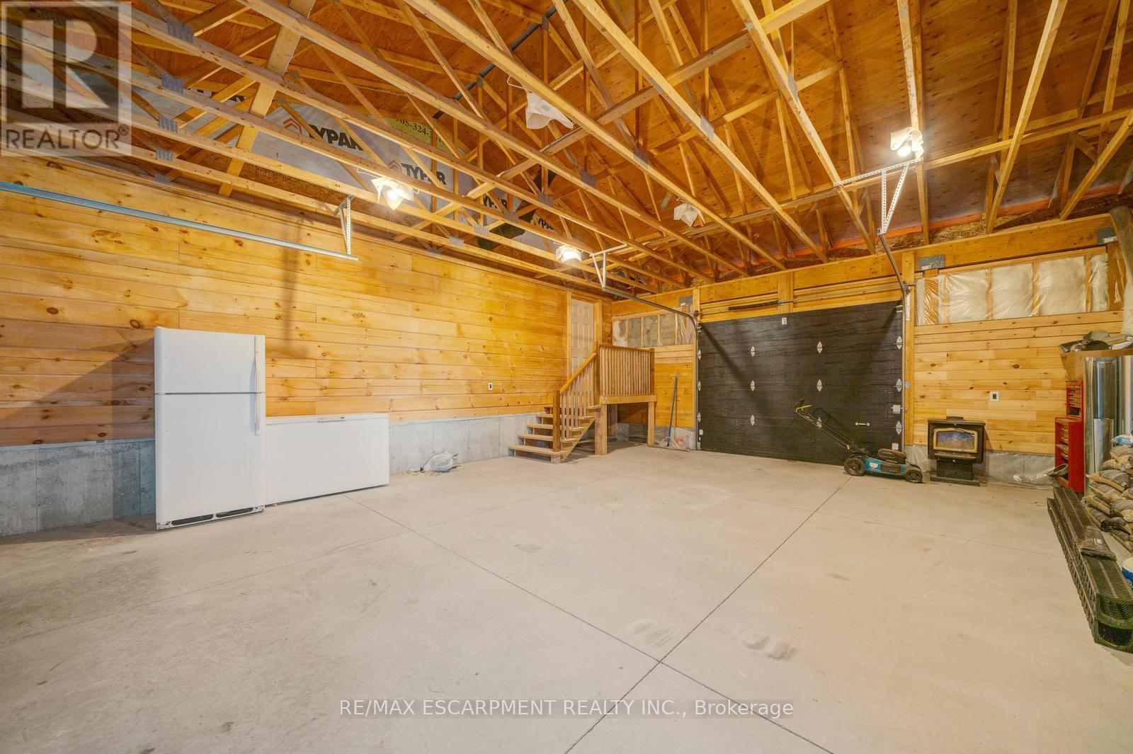 33 Laird Drive, Kawartha Lakes, Ontario  K9V 4R6 - Photo 47 - X12880482