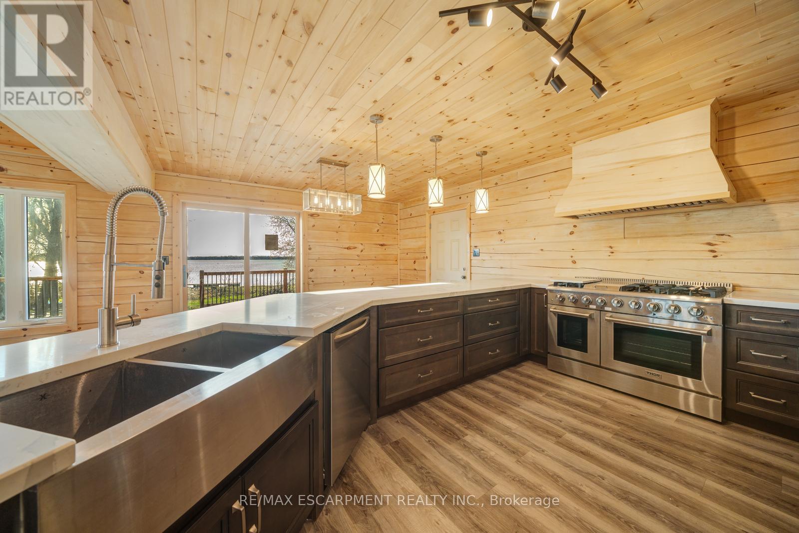 33 Laird Drive, Kawartha Lakes, Ontario  K9V 4R6 - Photo 10 - X12880482