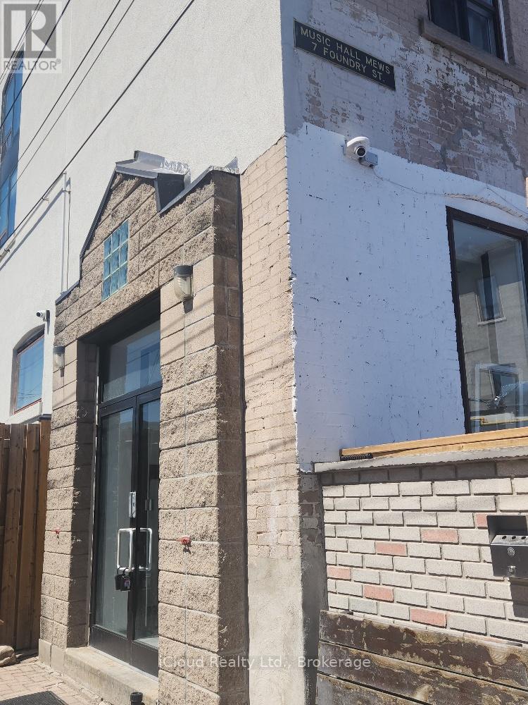 3 - 7 FOUNDRY STREET, Hamilton, Ontario