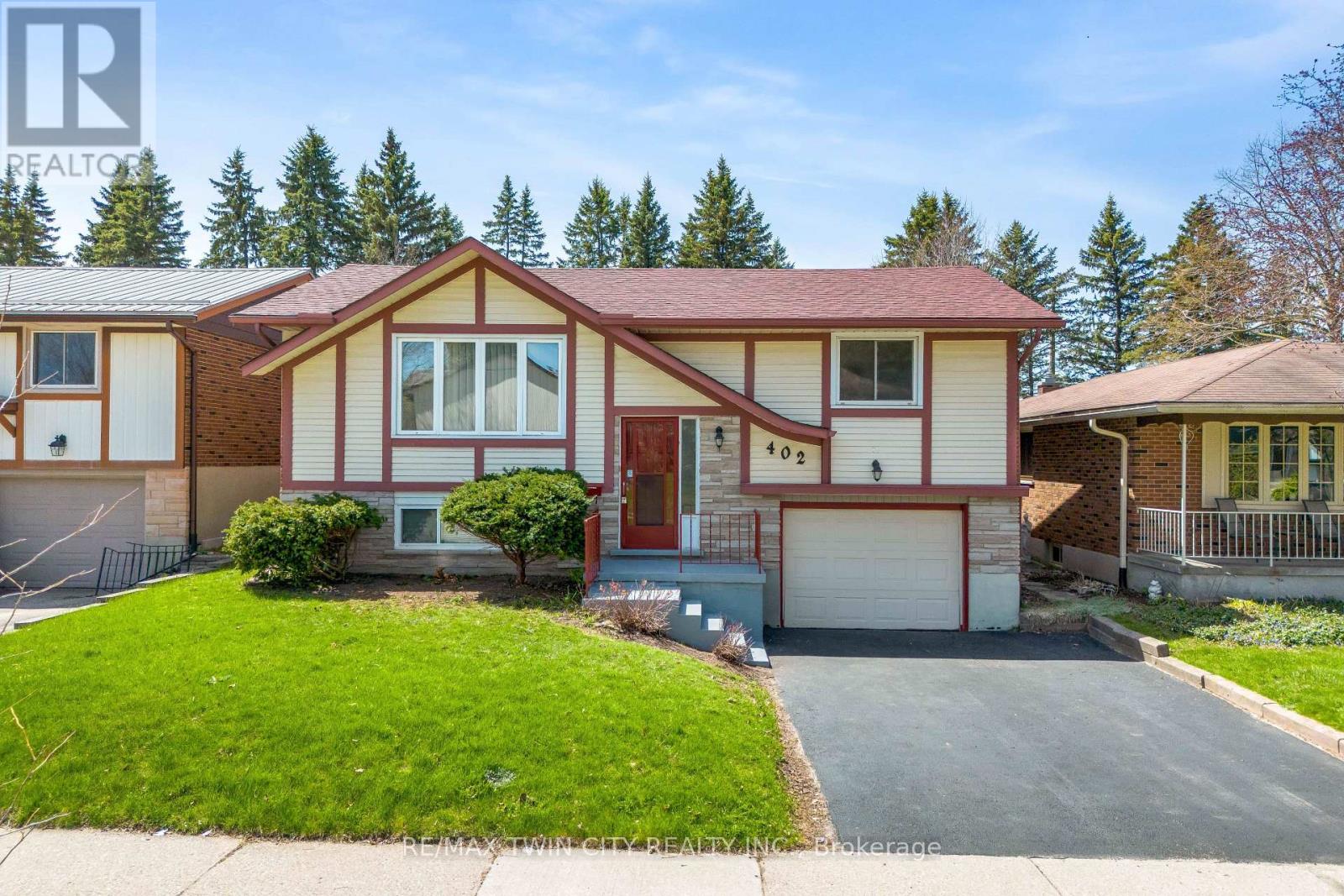 402 LAKEVIEW DRIVE, Waterloo, Ontario