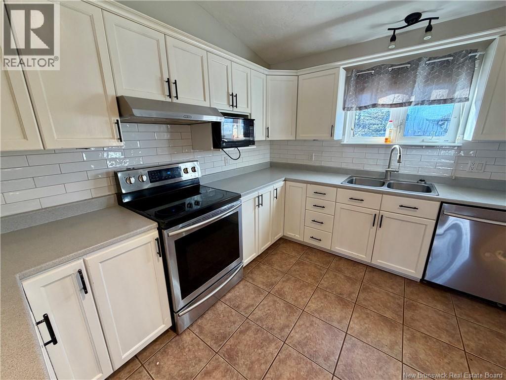 117 Lonsdale Drive, Moncton, New Brunswick  E1G 3H9 - Photo 17 - NB134054