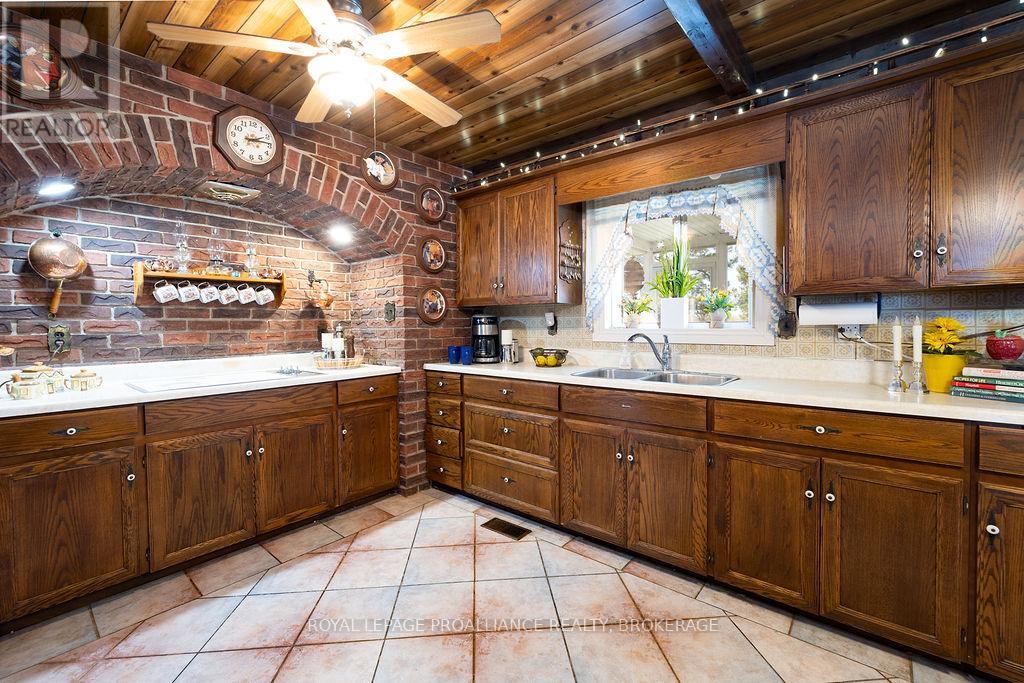 2854 Highway 15, Kingston, Ontario  K7L 4V3 - Photo 20 - X13058144