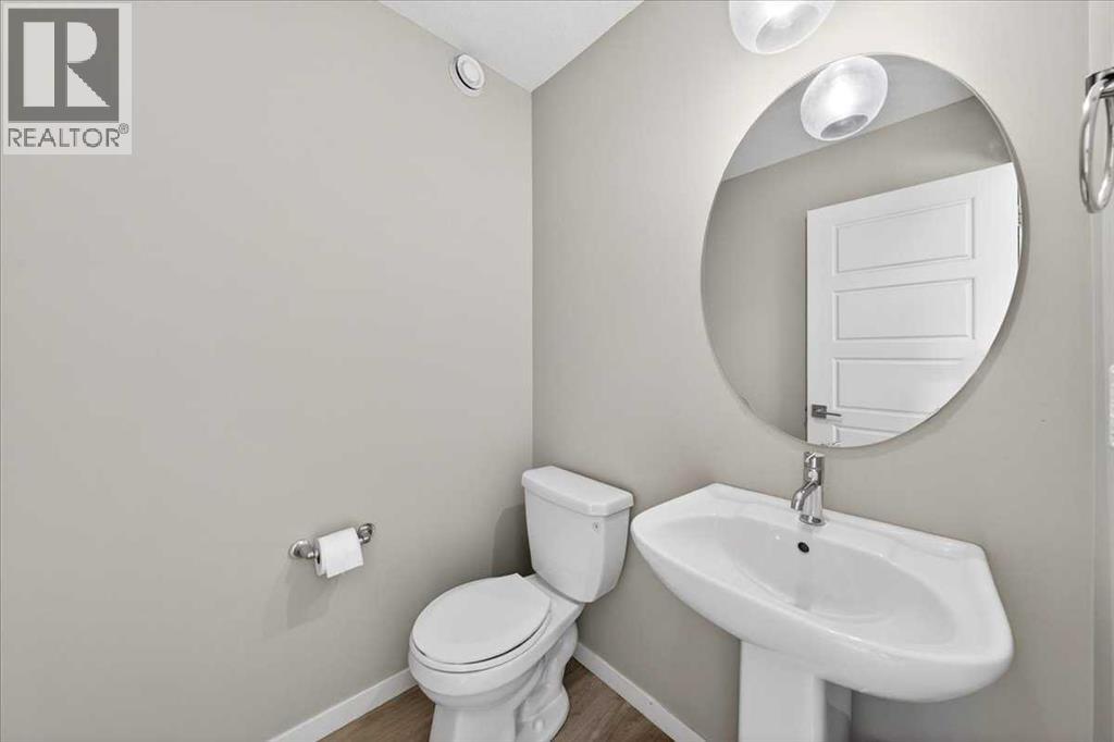 168 Corner Meadows Way NE, Calgary, Alberta  T3N 1Y4 - Photo 9 - A2302719