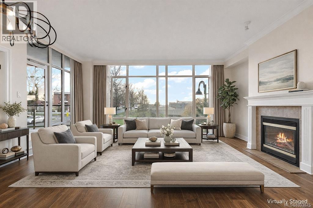 330 21 Dallas Rd, Victoria, British Columbia