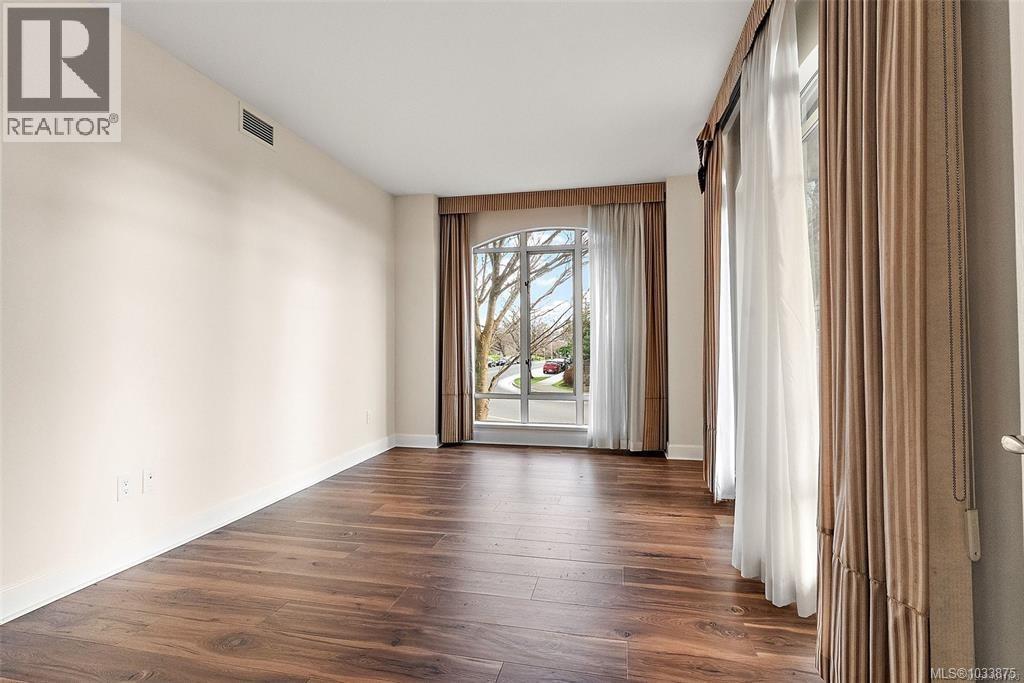 330 21 Dallas Rd, Victoria, British Columbia  V8V 4Z9 - Photo 12 - 1033875