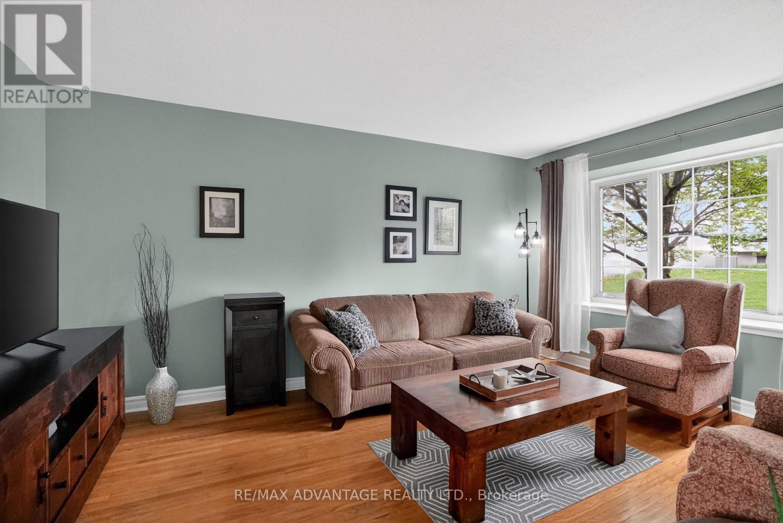 222 Homestead Crescent, London North, Ontario  N6G 2E5 - Photo 12 - X13058084