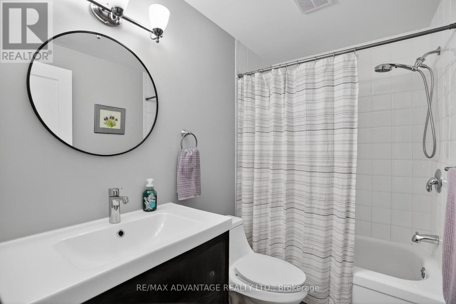 222 Homestead Crescent, London North, Ontario  N6G 2E5 - Photo 24 - X13058084