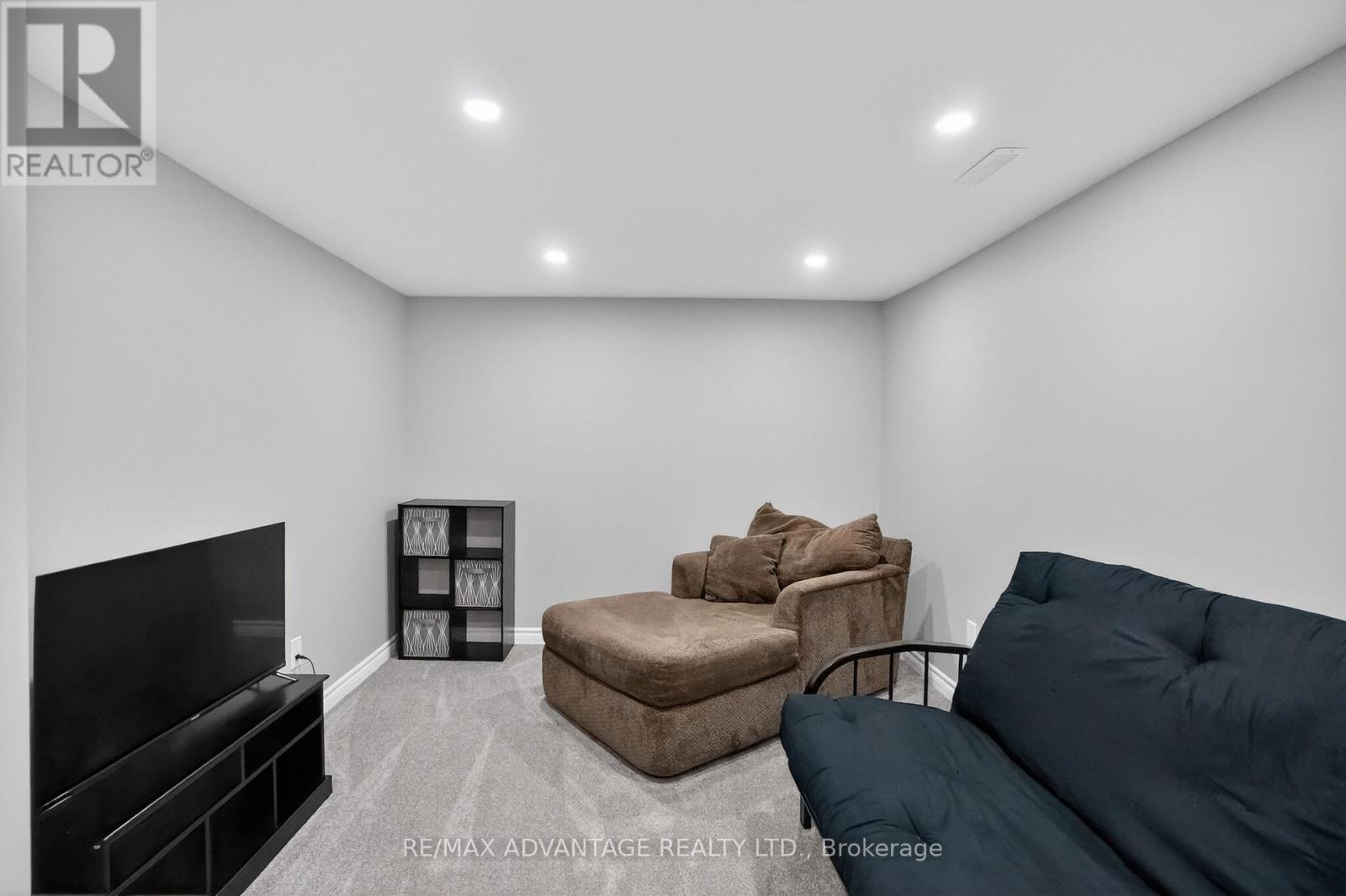 222 Homestead Crescent, London North, Ontario  N6G 2E5 - Photo 26 - X13058084