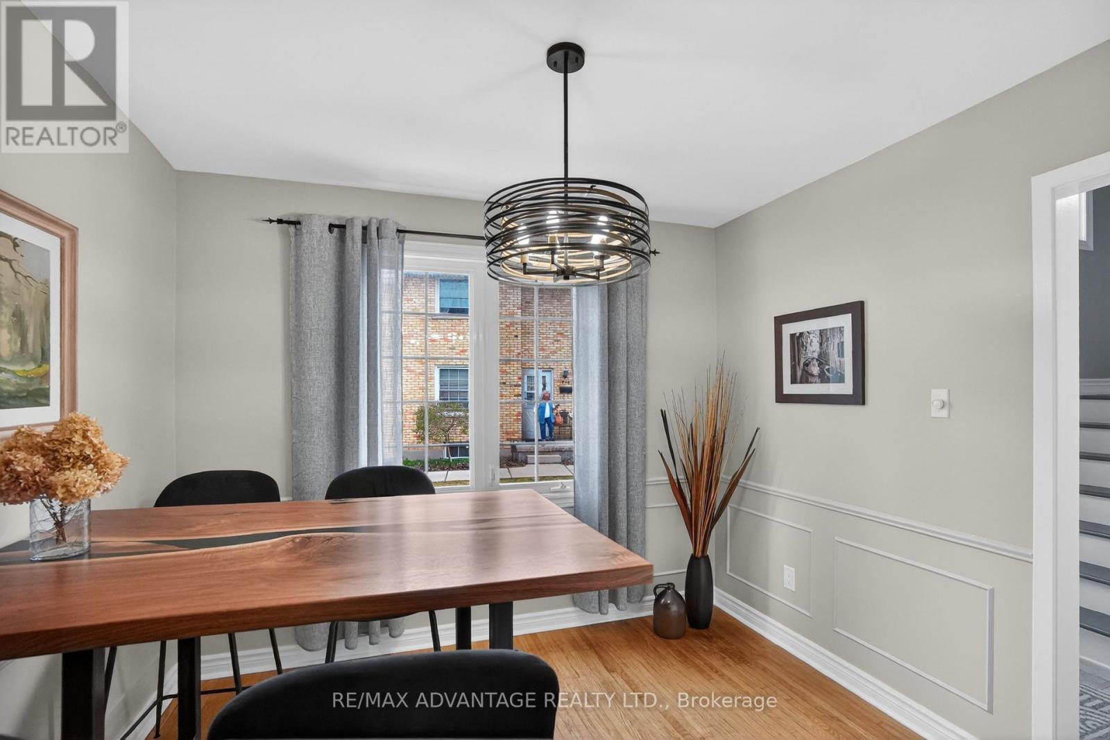 222 Homestead Crescent, London North, Ontario  N6G 2E5 - Photo 5 - X13058084