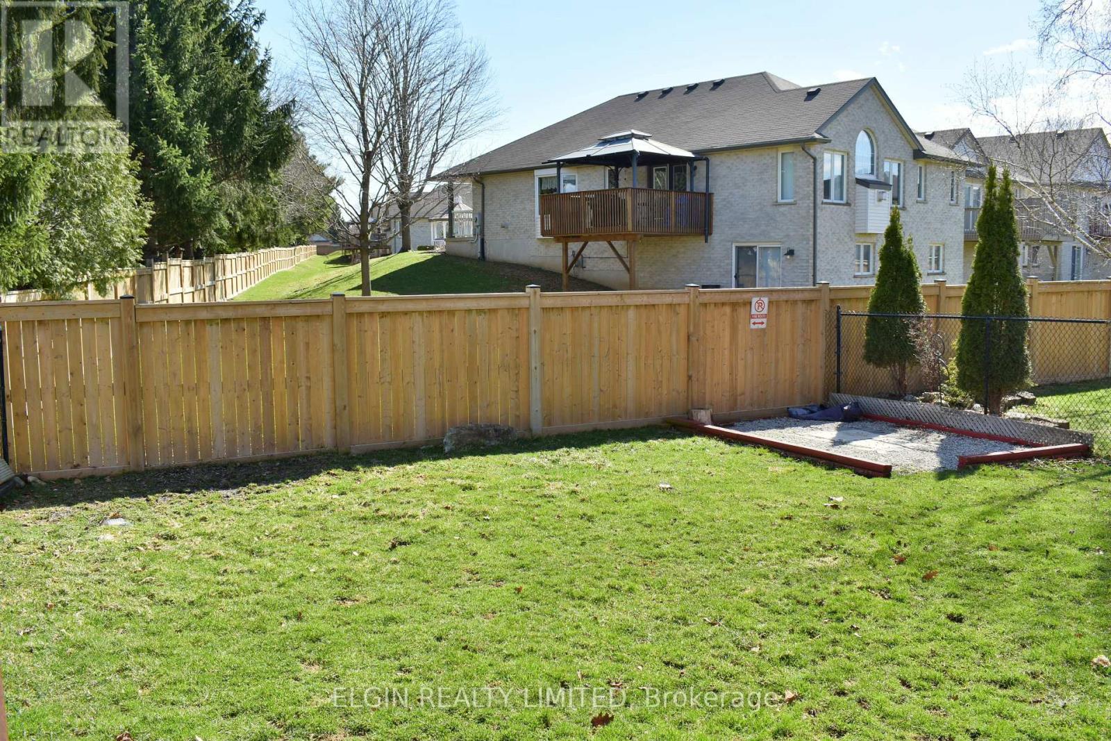 578 Wellington Street, St. Thomas, Ontario  N5R 6E1 - Photo 30 - X13058106