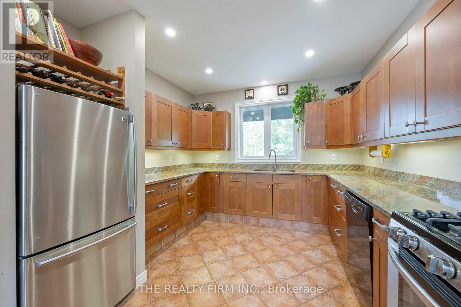 210 Cornell Drive, Central Elgin, Ontario  N5L 1A5 - Photo 11 - X13058178