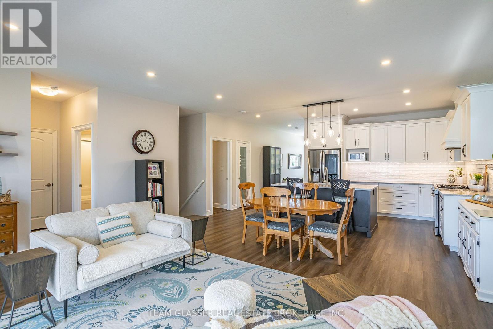 176 Boardwalk Way, Thames Centre, Ontario  N0L 1G2 - Photo 16 - X13058194