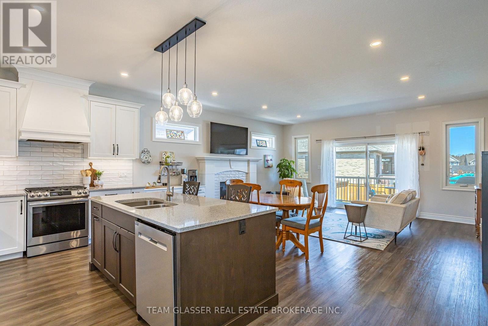 176 Boardwalk Way, Thames Centre, Ontario  N0L 1G2 - Photo 7 - X13058194