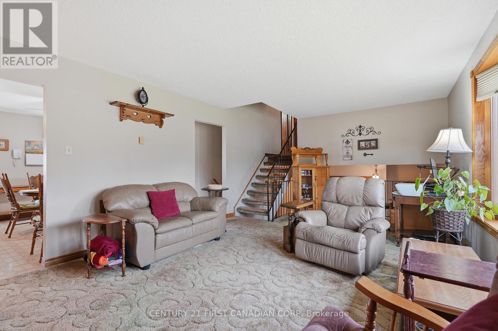 289 Ridout Street, West Elgin, Ontario  N0L 2C0 - Photo 11 - X13058220