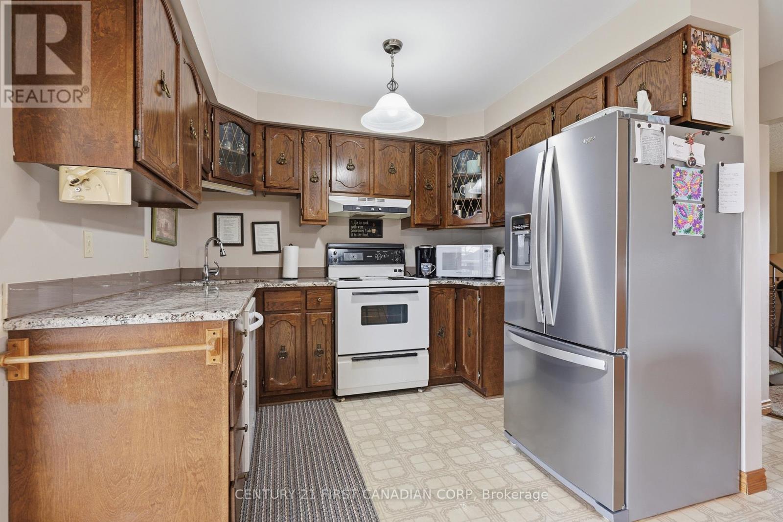 289 Ridout Street, West Elgin, Ontario  N0L 2C0 - Photo 12 - X13058220