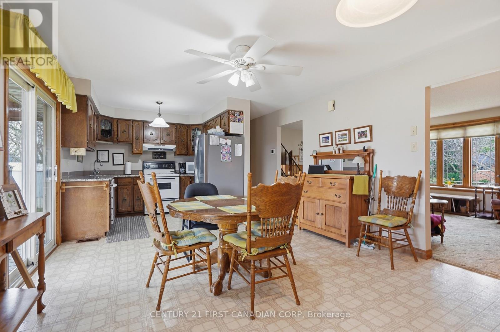 289 Ridout Street, West Elgin, Ontario  N0L 2C0 - Photo 15 - X13058220