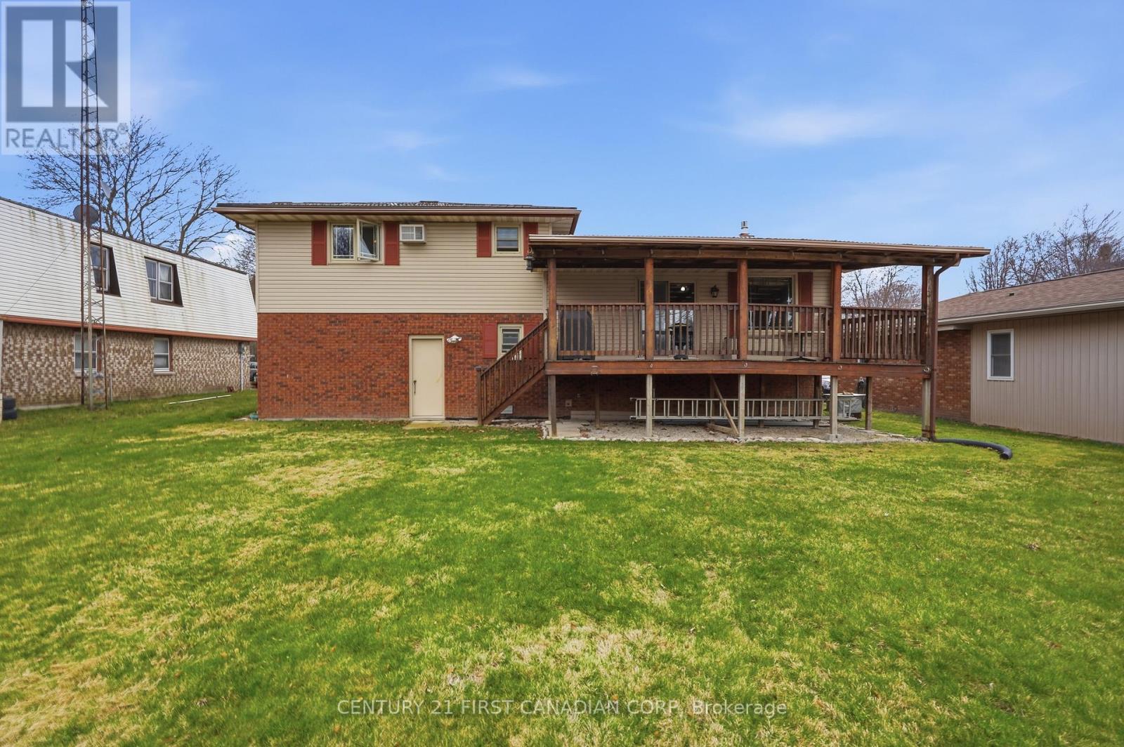 289 Ridout Street, West Elgin, Ontario  N0L 2C0 - Photo 33 - X13058220