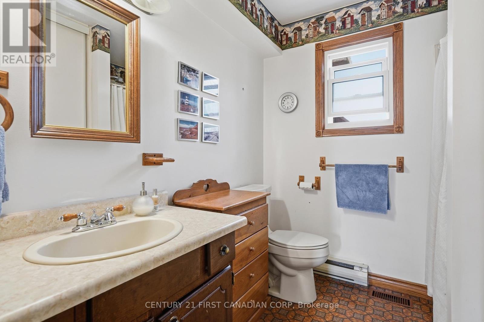 289 Ridout Street, West Elgin, Ontario  N0L 2C0 - Photo 7 - X13058220