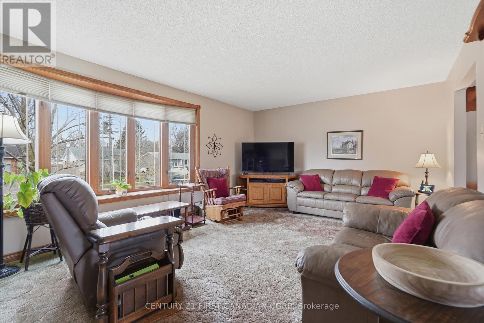 289 Ridout Street, West Elgin, Ontario  N0L 2C0 - Photo 8 - X13058220