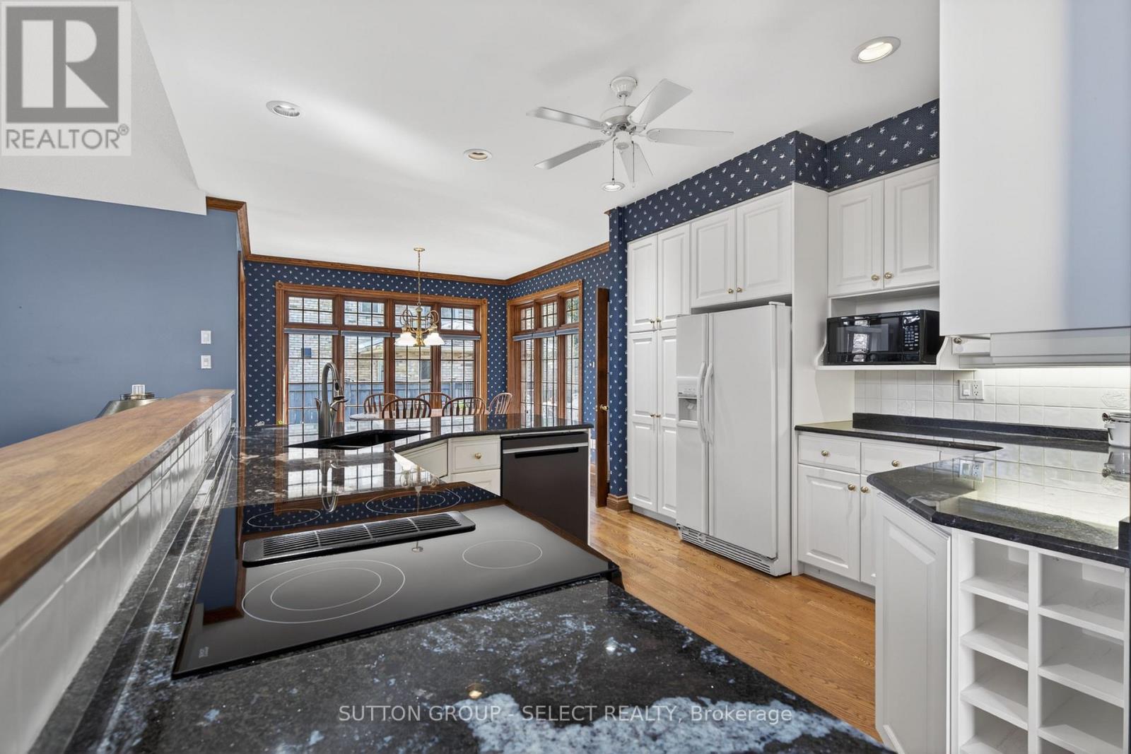 300 Windermere Court W, London North, Ontario  N6G 4J5 - Photo 22 - X13058266