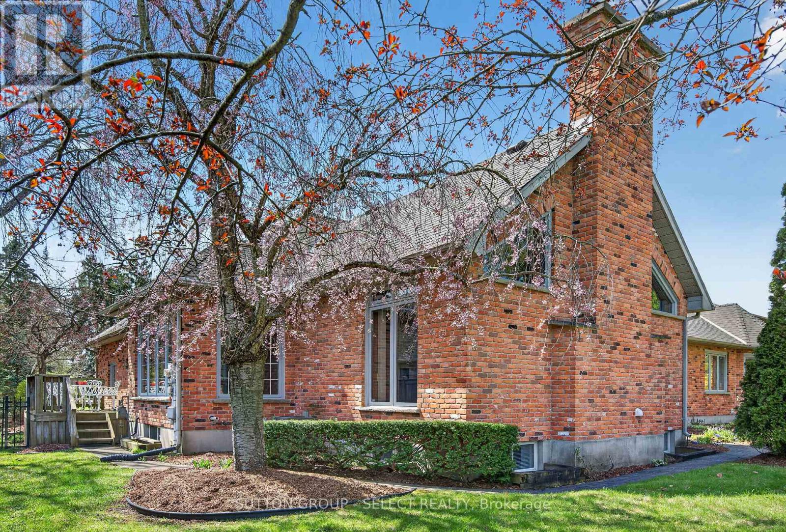 300 Windermere Court W, London North, Ontario  N6G 4J5 - Photo 33 - X13058266