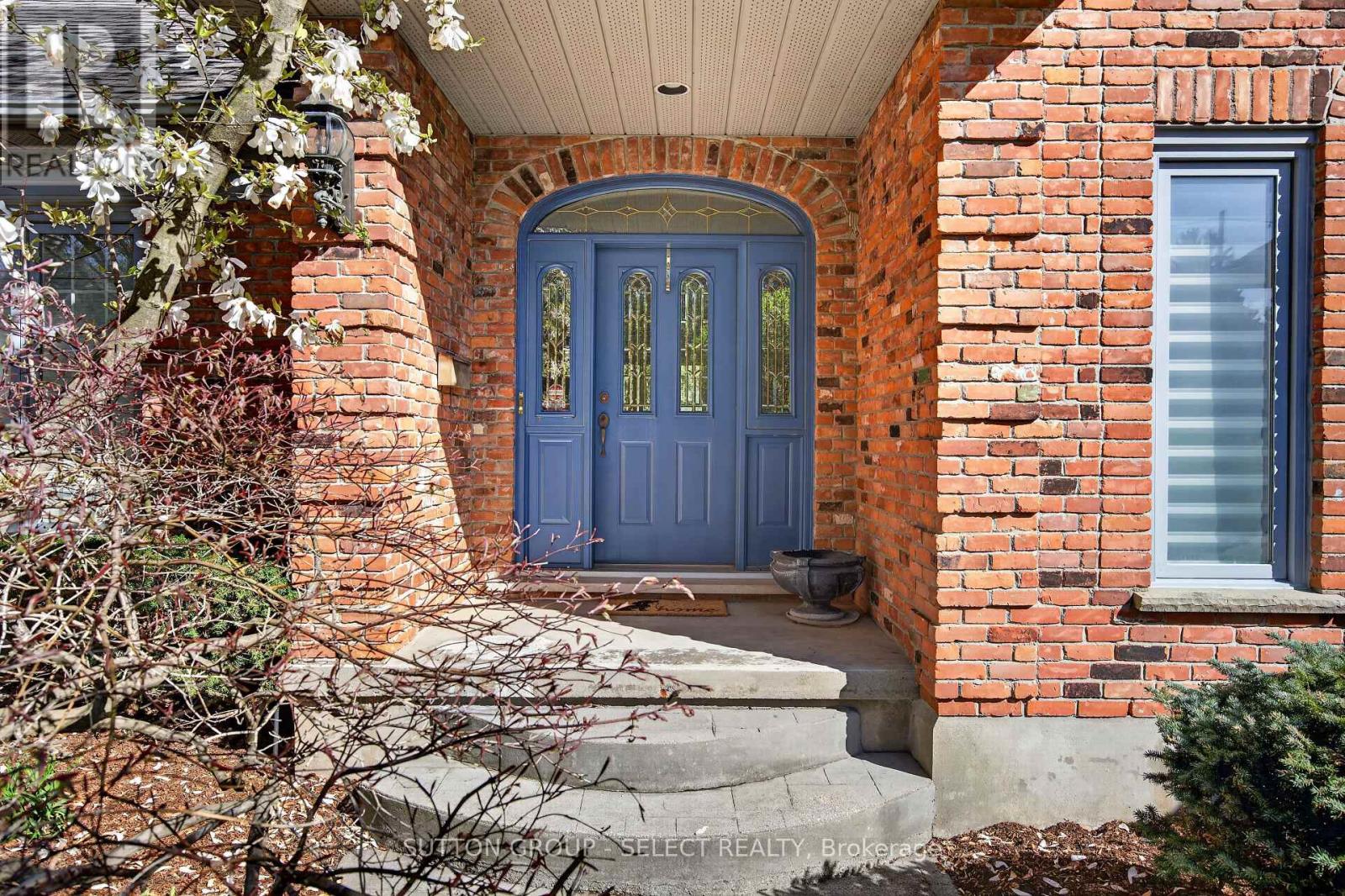 300 Windermere Court W, London North, Ontario  N6G 4J5 - Photo 6 - X13058266