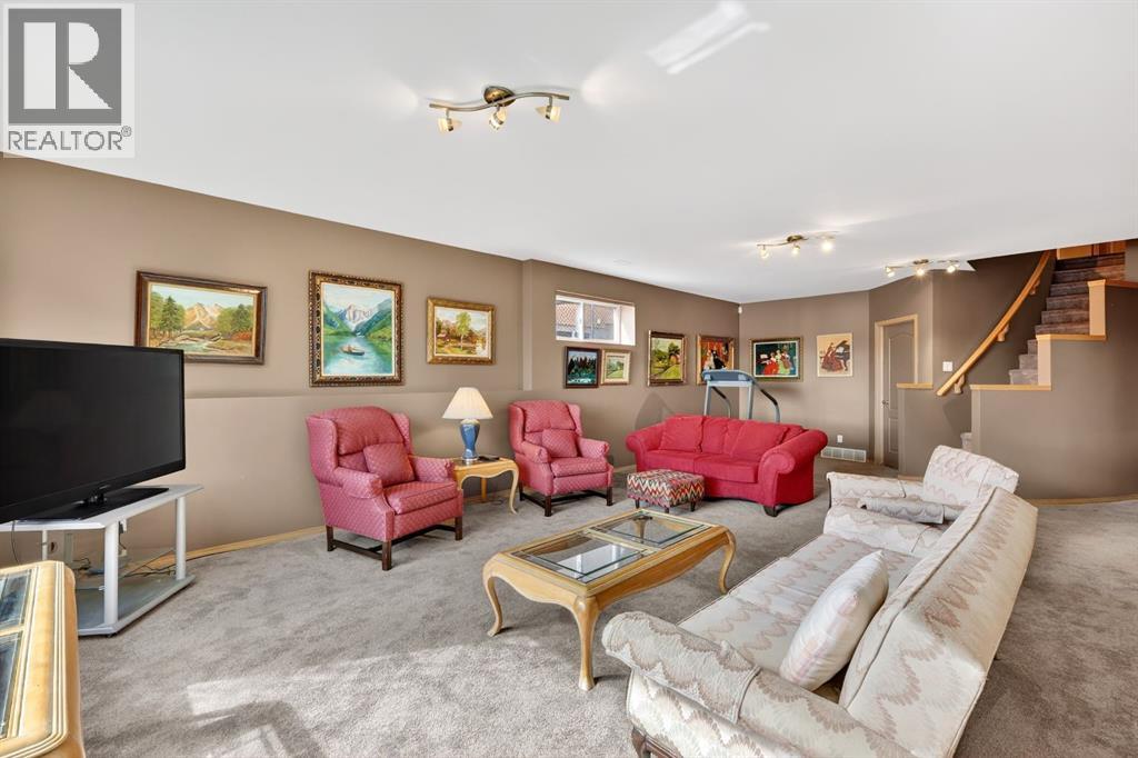 136 West Creek Glen, Chestermere, Alberta  T1X 1P8 - Photo 34 - A2305275