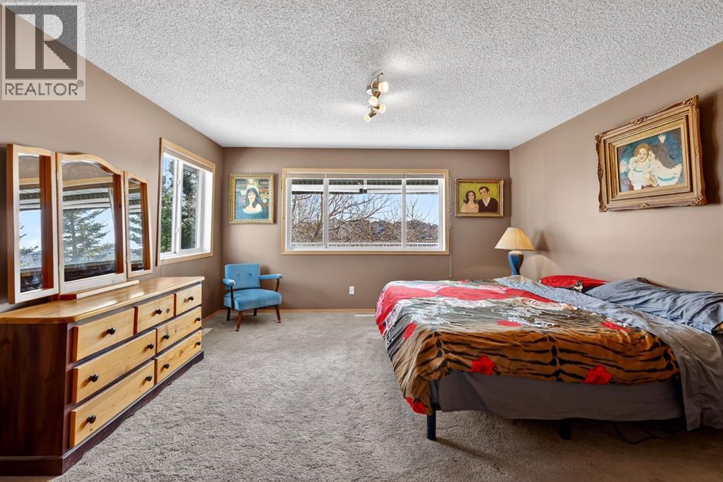 136 West Creek Glen, Chestermere, Alberta  T1X 1P8 - Photo 22 - A2305275